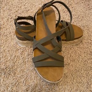 Strappy Sporty Espadrille Flatform Sandal Wedges